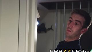 Brazzers - Slutty Babysitter Rhiannon Ryder makes some Extra Money