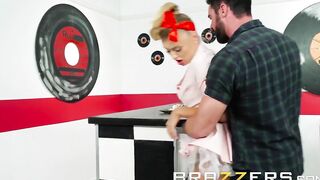 Pin-Up Hoe is Banged! at a Local Diner - Brazzers
