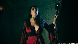 Queen of Thrones: Part two (A XXX Parody) - Brazzers