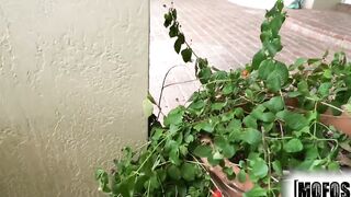 Mofos - African teenagers Jamie Marleigh gets banged into the restroom