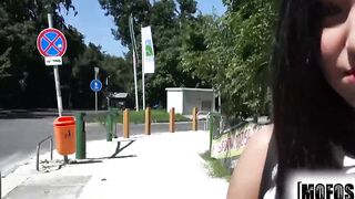 Mofos - Jemmy Sapphire gets plowed inside the park