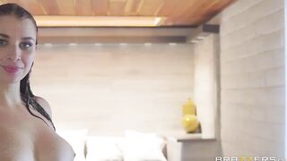 Beauty Sauna Bimbo - Brazzers