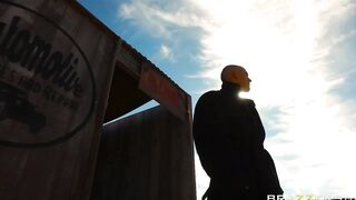 Full Service Station: a XXX Parody - Brazzers