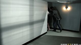 Monique Alexander Loves Huge Penis - Brazzers