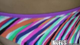 Mofos - beauty blonde pays for back rub
