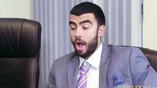 Face Sitting with Nina Elle - Brazzers