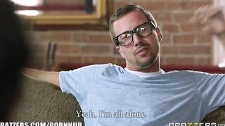Kinky Hispanic Kelly Summer Blows Dick - Brazzers