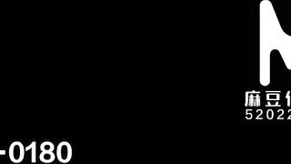 [Domestic] Madou Media Works/MDX0180-Seduction Dad Incst Insertion 001/Watch Free
