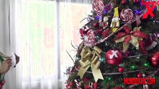 Santa Claus arrives and fucks this blonde Argentinian rough inside the butt MUNDOXXX.COM