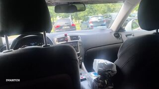 Amateur bimbos Sloppy closeup head into vehicle