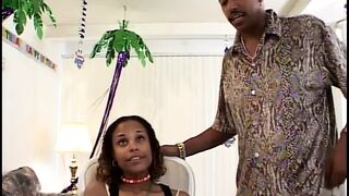 African bitch with juicy lips hardcore fucking a ebony dick