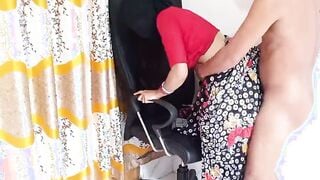 Desi lady boss pounded in the office, Punjab office sex