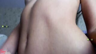The college girl dropped out of school and went to web cam. Finger