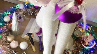 Thin women jerks off at Christmas