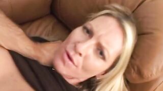 milf Emma has a fantastic body and is eager to fucked
