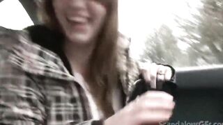 18 Year Old thot blows penis inside outdoors restroom