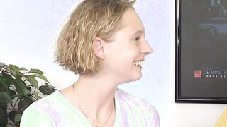 Verena und Rika, two nette Maeuschen im Studio