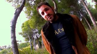 Outdoor Cassie Darling offer Jorge Freitas anal sex and