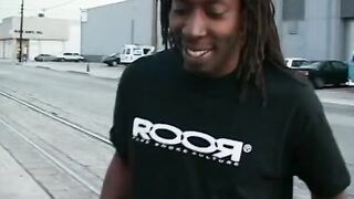 African guy with big dong want to satisfy this black