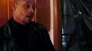 Perfect big titted lady gets dick inside the kitchen