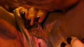 4 dyke Girl rubbing and licking their pussies