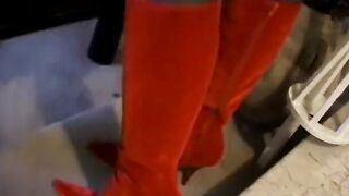 African Toes On The Butt Street behind the scenes