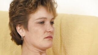 Rothaarige Fotze aus Polen fuer Casting abgeschleppt