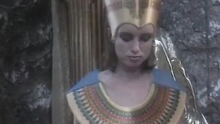Egyptian bimbo blows and fucks explorer's dick into cave