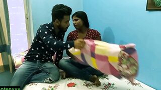 Desi eighteen sister and cousin brother Beauty sex at home!