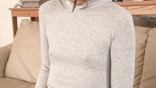 https://bit.ly/3t4ViGk　"I like it even if it's small ...?" When my sister, who is suffering from tiny jugs near the A cup and spends time with no bra, tries to make her boobies bigger with the help of her brother ...[Part 1]
