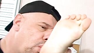 Turned On old stud licks blondie's feet while he pounds her