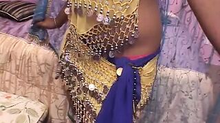 Huge booty Desi honey blows and fucks long cock into bed
