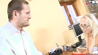 Blonde secretary seduce her boss with the long penis