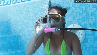 Polina Rucheyok blows and fucks underwater