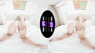 TmwVRnet - Lucky Bee - Blondie orgasms inside her new panties
