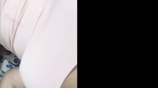 I find my sister masturbating into my bed