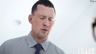 Korra Del Rio Invites Account Manager to Screwed Him For Personal Benefits
