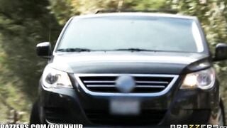 Goddess Hitchhiker Krissy Lynn Gets Boned - Brazzers