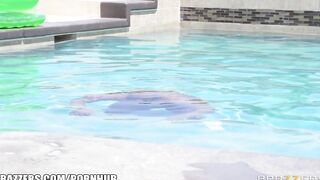 Bikini Hispanic Ariella Ferrera Daydreams about Fucking her Poolboy