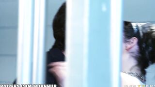 Brazzers - Slutty Prisoner Alektra Blue Seduces Jailer for some Hard Sex
