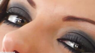 Solo masturbation with Hannah Hunter gonzo style on Offer Me Pink