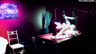 Eingelocht Cougar Dicke Titten Billiard