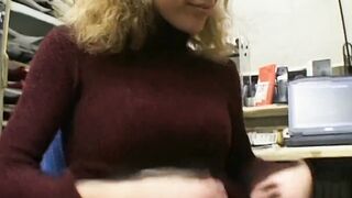 Auf der Arbeit gefickt