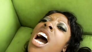 Hot ebony whore blows an hugest african penis