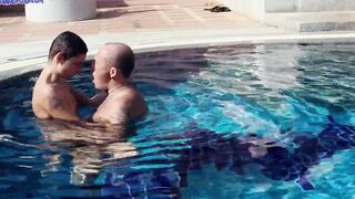 4k Milf almost caught us! Step Daughter rough fuck outside