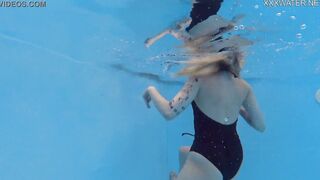 Mimi Cica gets vulgar underwater and nude
