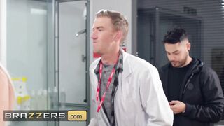 Brazzers - Danny D Stumbles Upon A Bombshell Kiki Minaj Who Bent Over And Is Ready To Do Anything