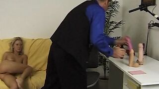 Sex Toy fick mit der ex! Milf, Hottie mom, soak Mom, German Mom