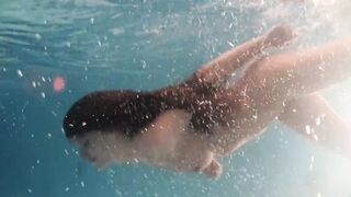 Babes swim and got nude underwater