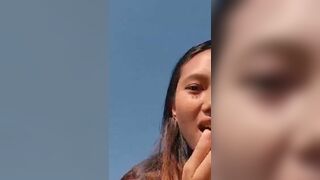 Cewek tercantik sedunia ngewe di gunung